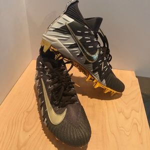 Nike Alpha Menace Elite Football Cleats Green/Gold
